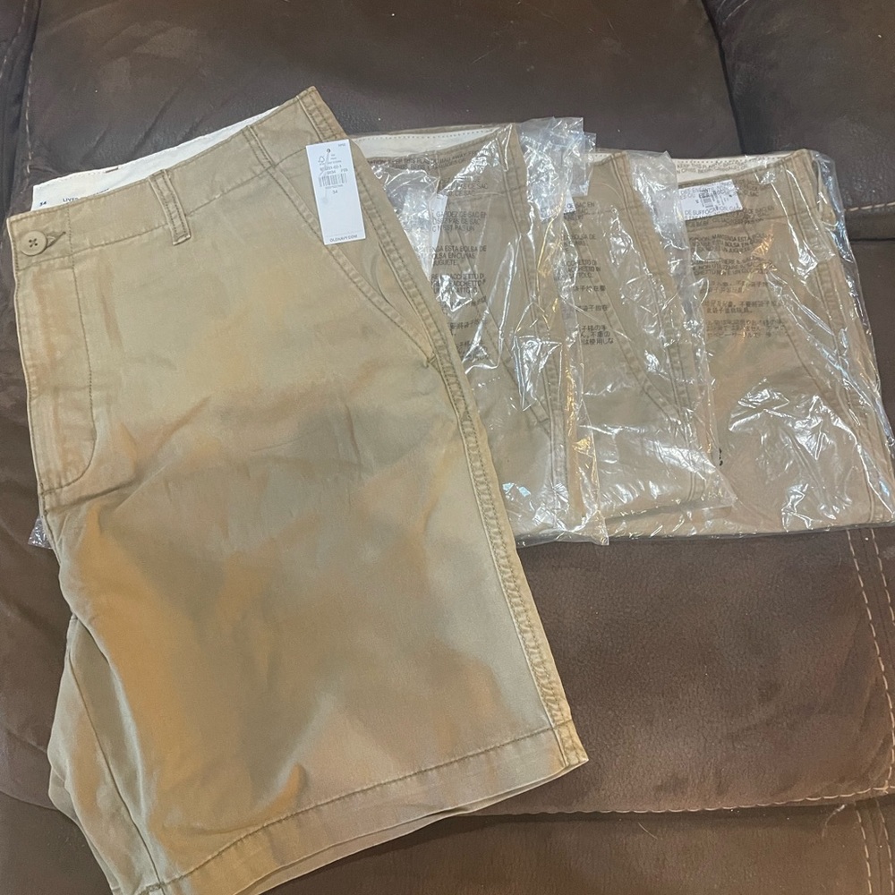 4 pair NWT Old Navy shorts